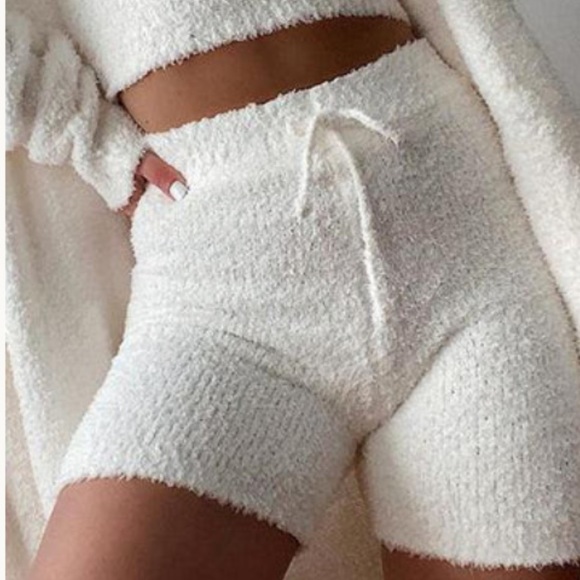 MESHKI TWO PIECE SET - Picture 3 of 4